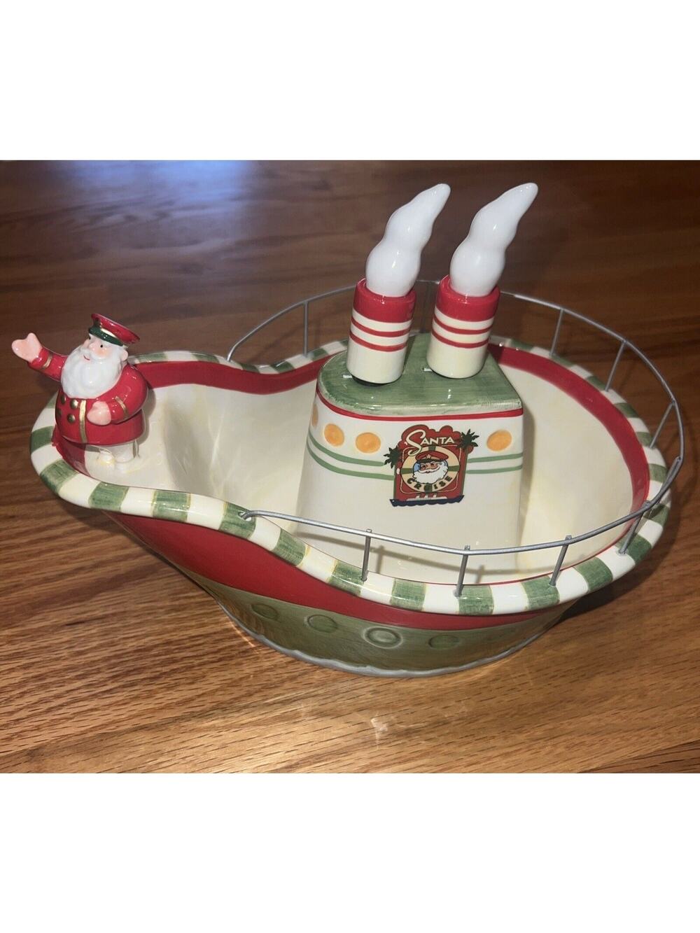 Department 56-St. Nick's Getaways-Cruise Ship Spreader Set, (9.5") #51346